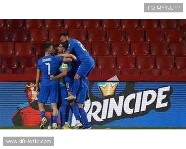 霍伊伦闪耀再献关键进球丹麦主场击退希腊巩固世预赛出线优势